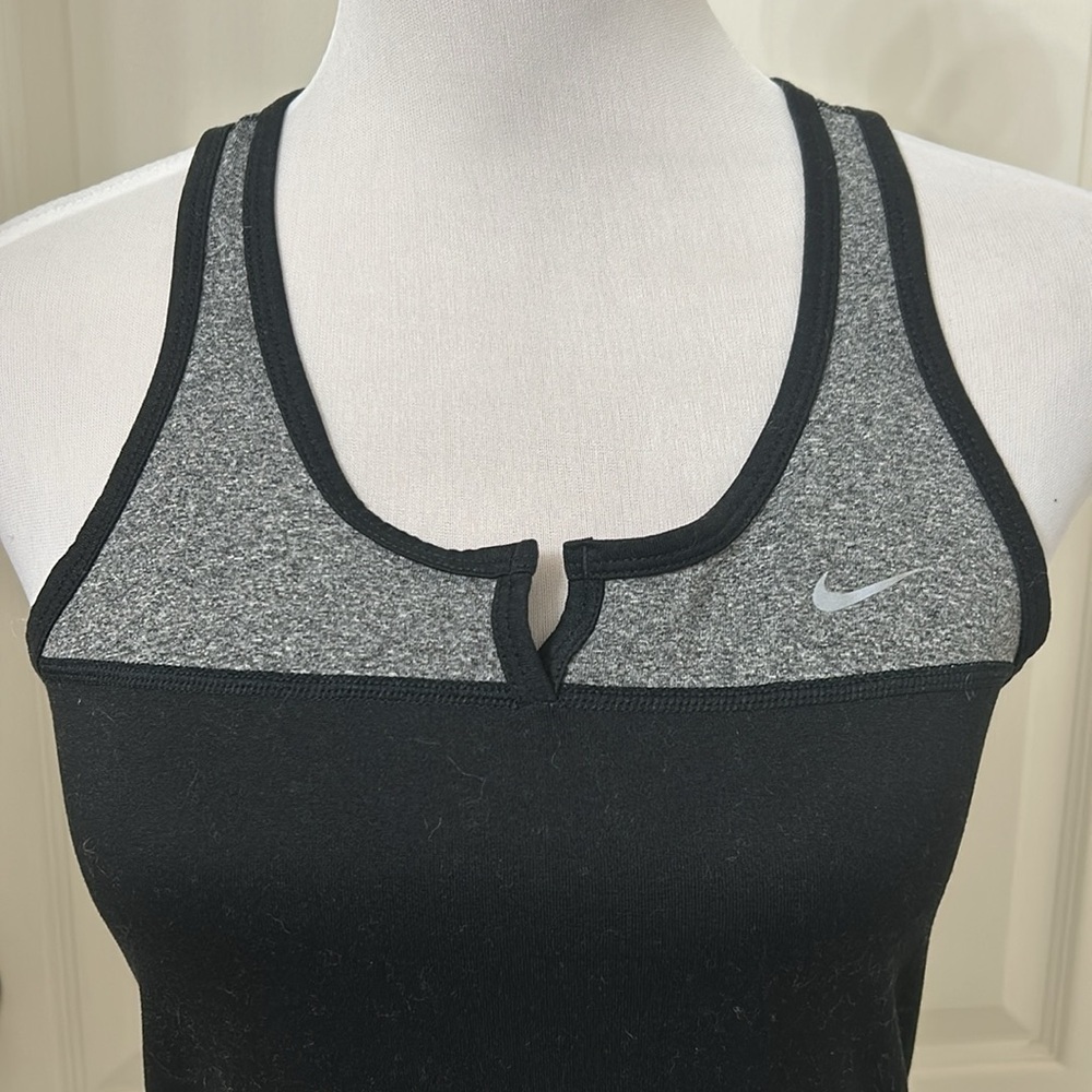 Nike Dri-Fit Women’s Tank Black Gray Racerback Running Sz S - Picture 2 of 11